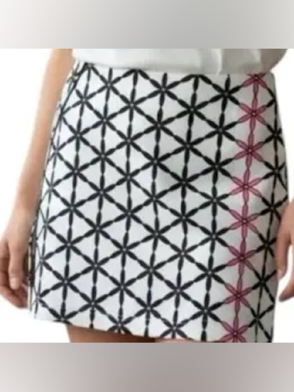 Golftini Twiggy Skort 6 long tall black white geometric floral golf athletic